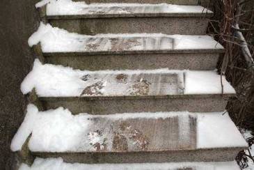 Are Property Owners Liable for Staircase Accidents?